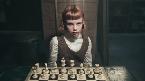 Le jeu de la dame Saison 1 Épisode 1