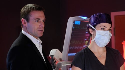 Saving Hope : au-delà de la médecine Saison 1 Épisode 12