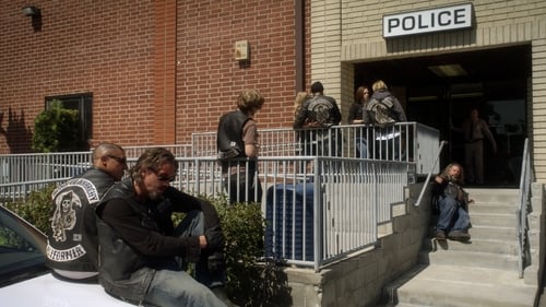 Sons of Anarchy Saison 2 Épisode 13