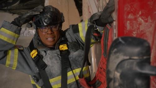 9-1-1 Saison 6 Épisode 18